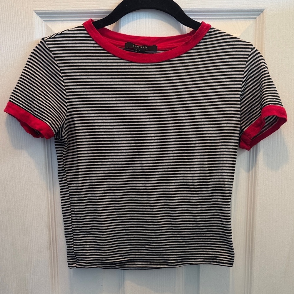Forever 21 Cropped Striped Tee